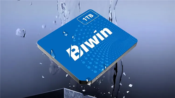 Cамый маленький потребительский SSD массой 1 грамм, с IP68 и скоростью до 3700 МБ/с. Представлен Bi…