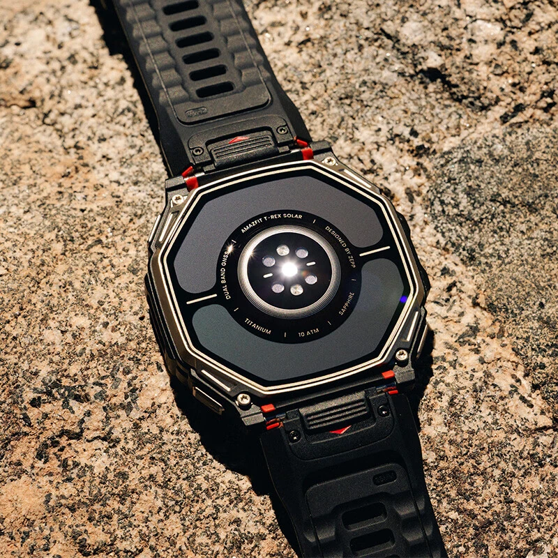 До 424 дней работы — и это не ошибка. Умные часы Amazfit T-Rex Dual Solar получили двустороннюю сол…