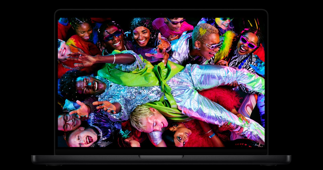 Грядущие MacBook Pro с экранами OLED будут существенно легче текущего поколения