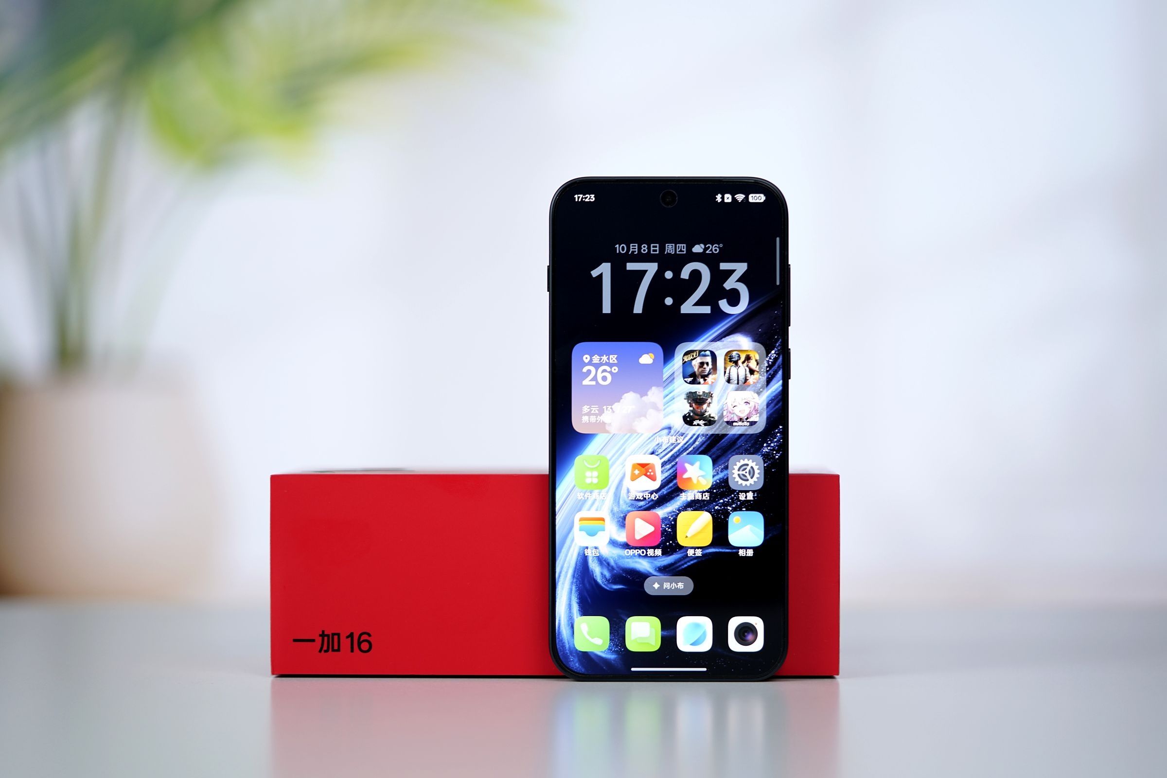 Это новый флагман OnePlus. Представлен OnePlus 16: 9000 мАч, 100 Вт, 200 Мп, IP69K, улучшенный GPS…