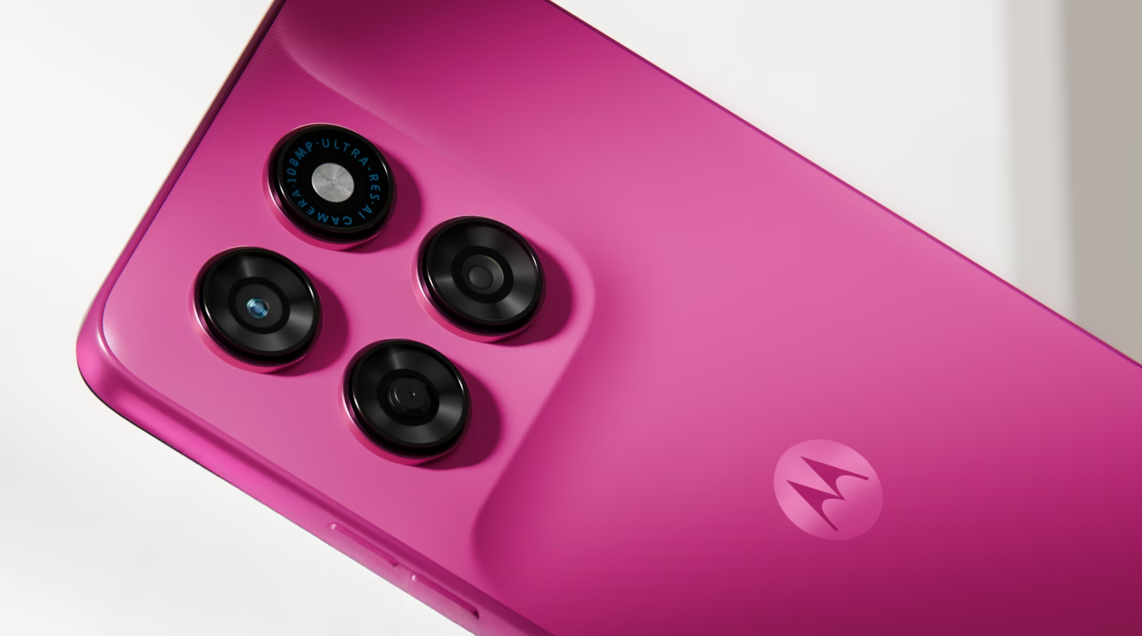 Бюджетный, но очень автономный? Motorola готовит смартфон Moto G47 Power с аккумулятором около 7000…
