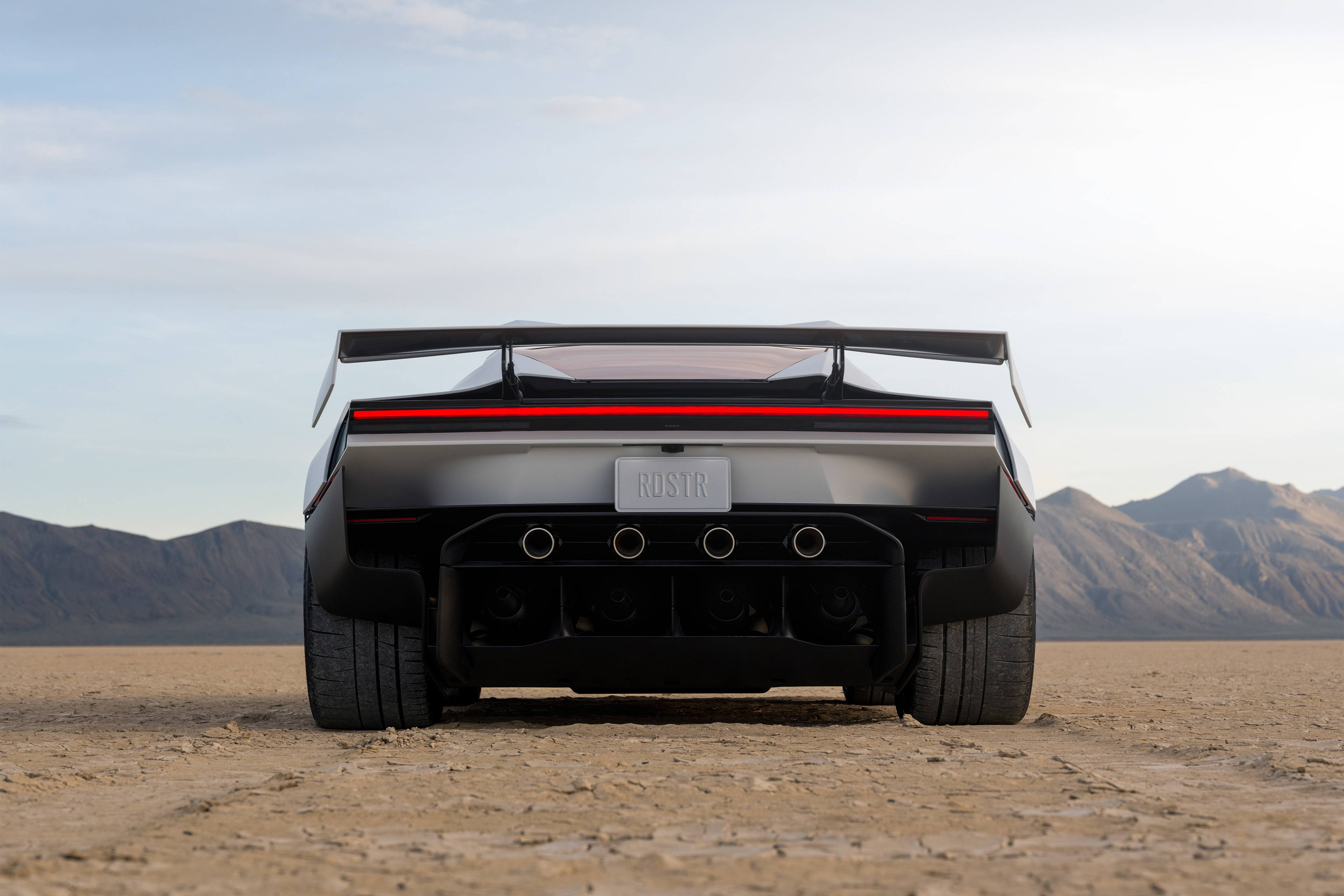 Tesla Roadster перепрыгнет Гранд-Каньон с помощью ракетных двигателей