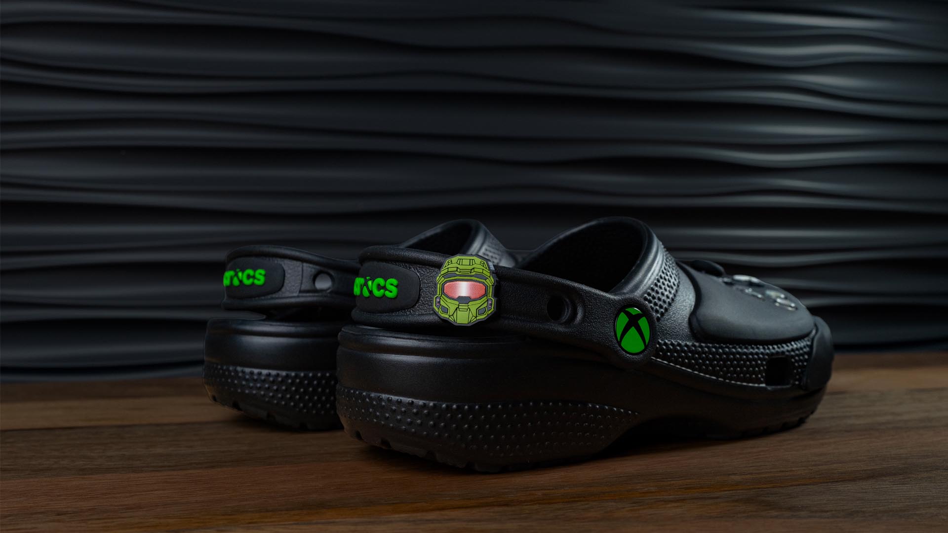 Even Shoes Became an Xbox: Microsoft and Crocs Reveal a Crossover